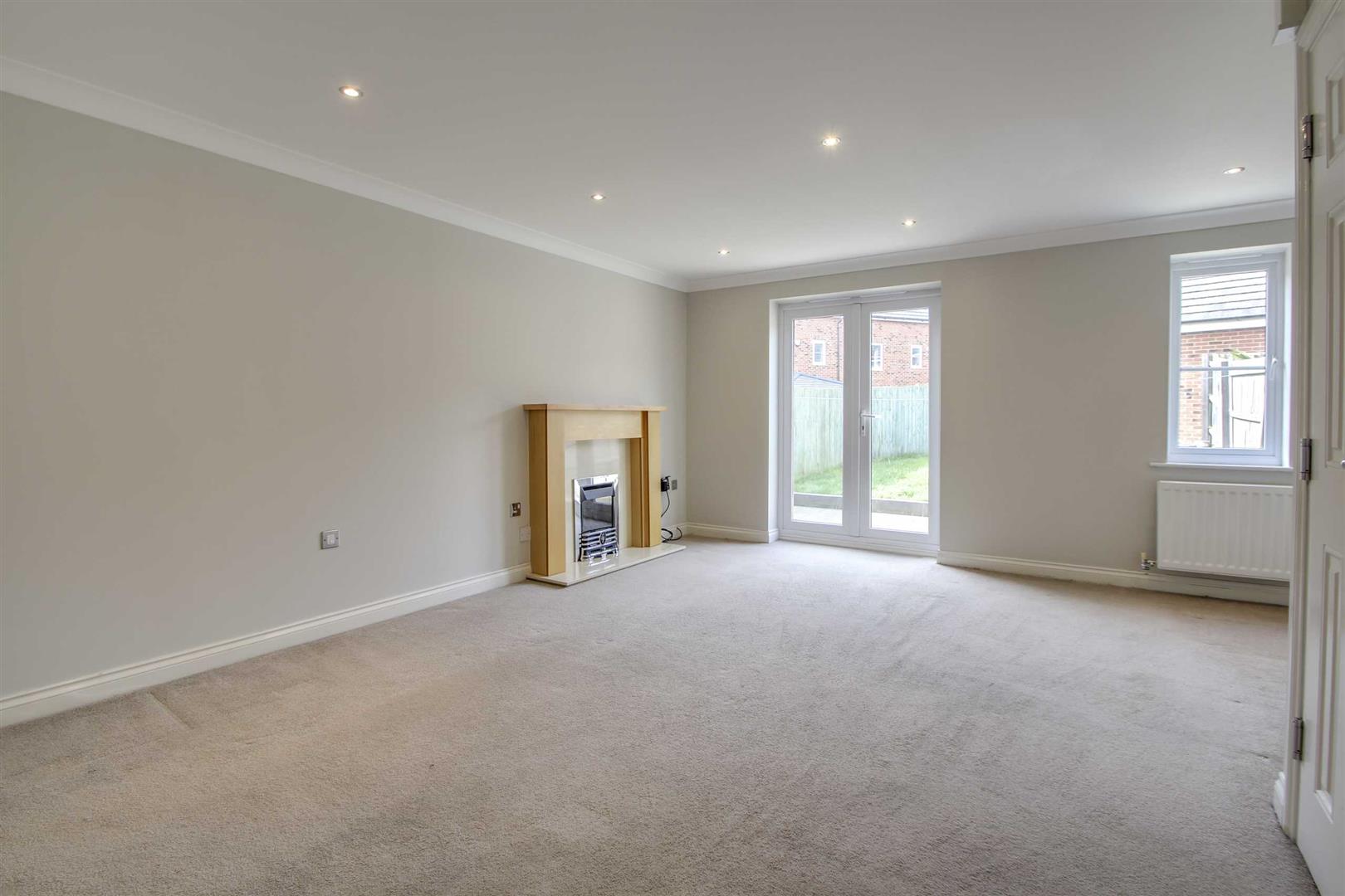 Randall Drive, Oxley Park, Milton Keynes